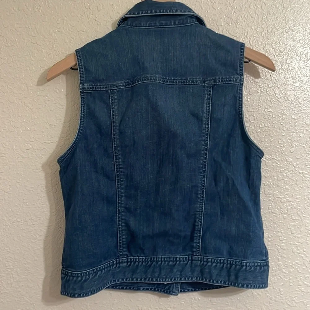 Chicos Denim Sleeveless Vest with Button Front
